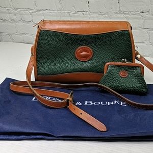 Vintage dooney and bourke all weather leather bag